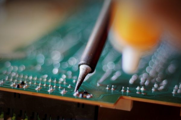 soldering, circuit boards, macro-1436106.jpg